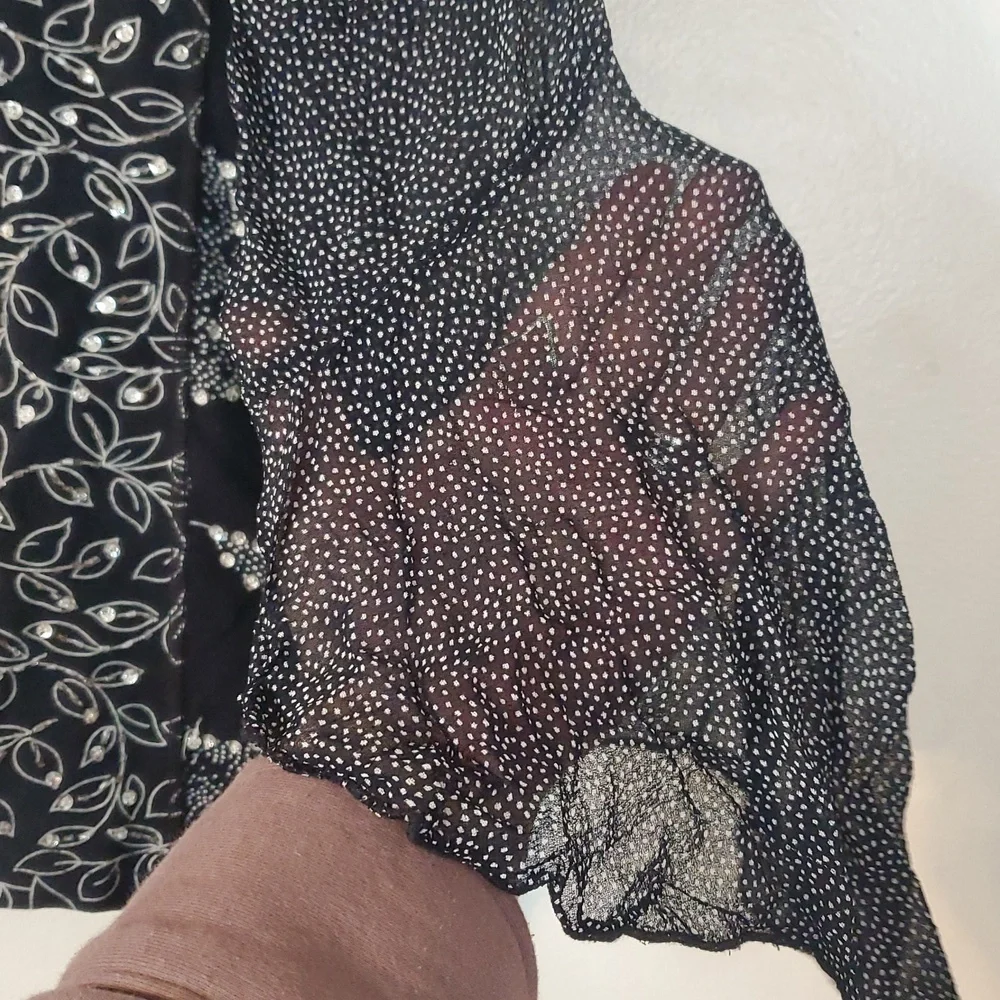 Vintage Forbidden Beaded Black V-Neck Sheer Sleeved Top Size Lg Y2K Whimsigoth - Picture 6 of 9